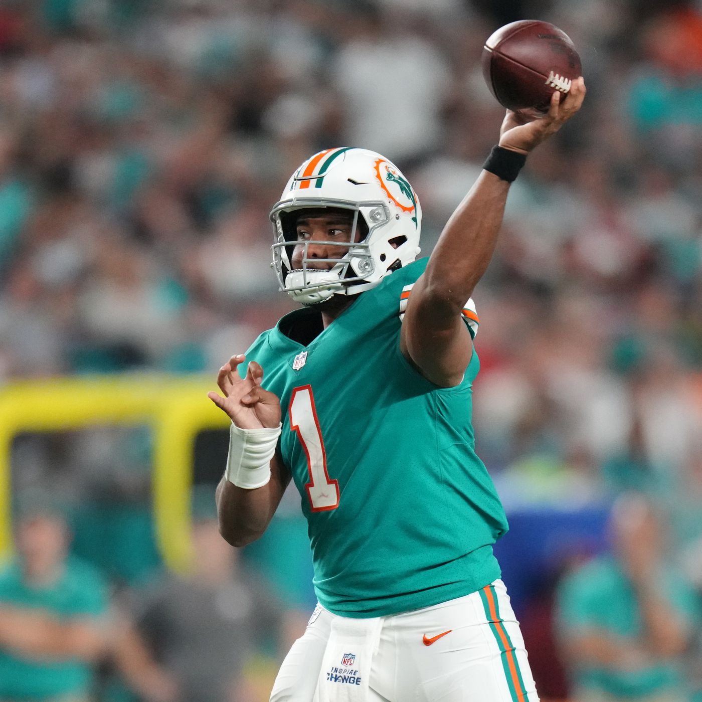 2022 Miami Dolphins Injury Outlook - Banged Up Bills